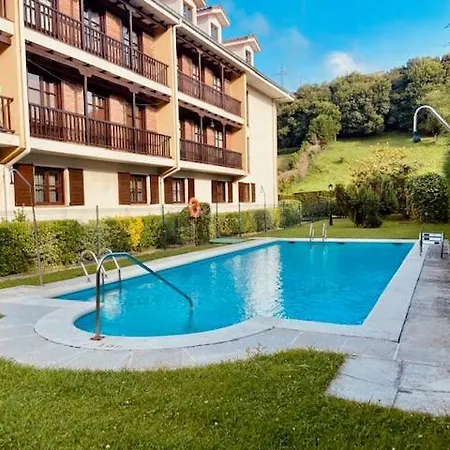 Club Condal 4*